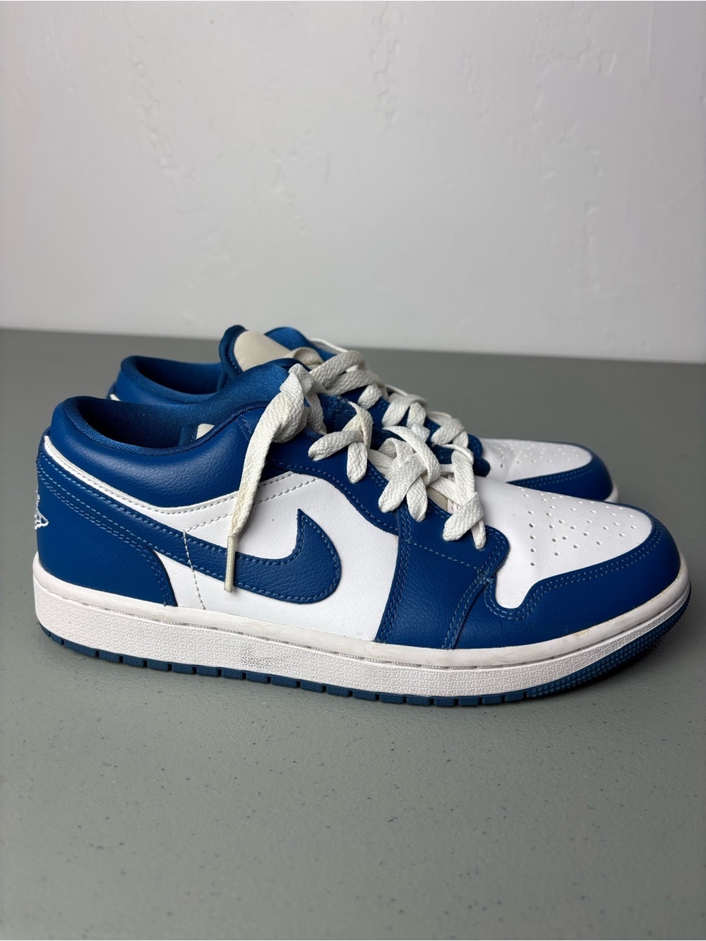 Nike Air Jordan 1 Low White and Blue Sneakers Marina Blue Women's 9 DC0774-114